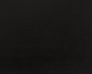002 – Noir